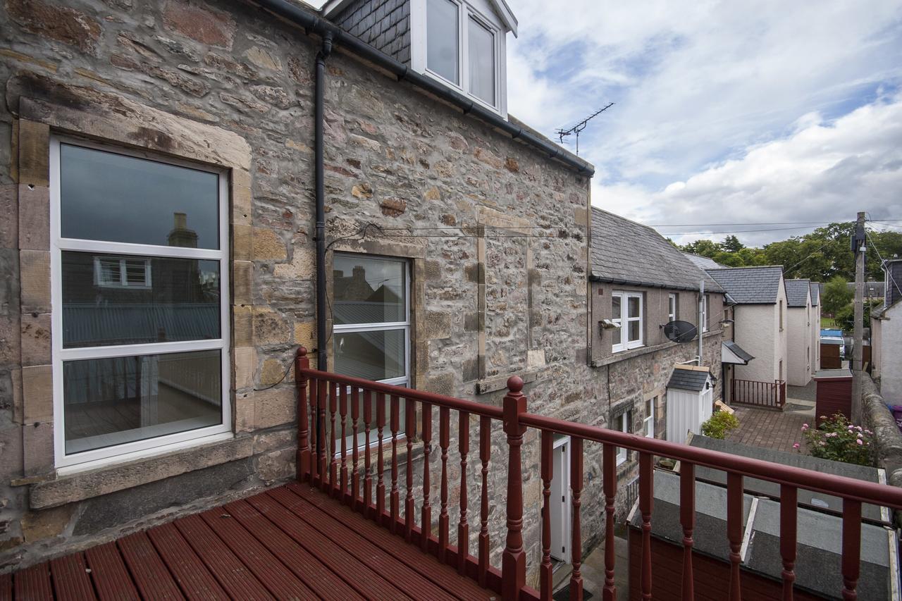 1 Varis Apartments Forres Exterior foto